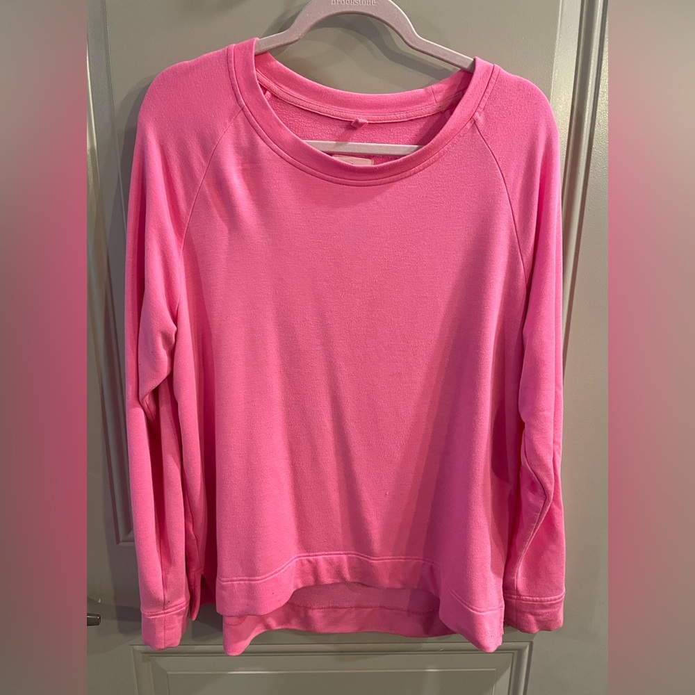 Loft pink sweatshirt (L)
